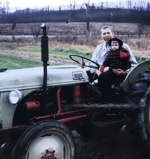 Gigi Rice Childhood Picture With Her Father